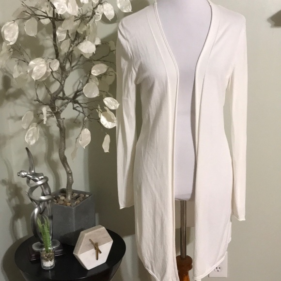 White House Black Market Sweaters - WHITE HOUSE BLACK MARKET CARDIGAN